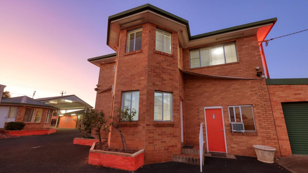 Across Country Motor Inn Dubbo Dış mekan fotoğraf